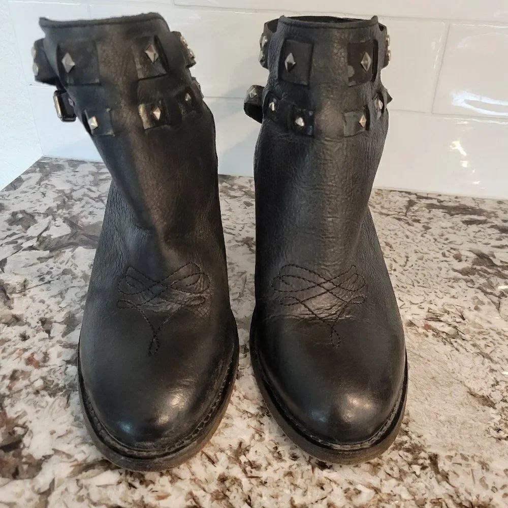 Circle S boots size 9.5 - Picture 1 of 10